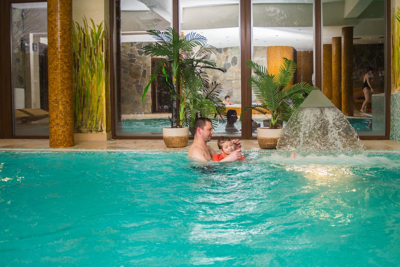 Hotel Karino Spa โปลันชิกค์ ภายนอก รูปภาพ