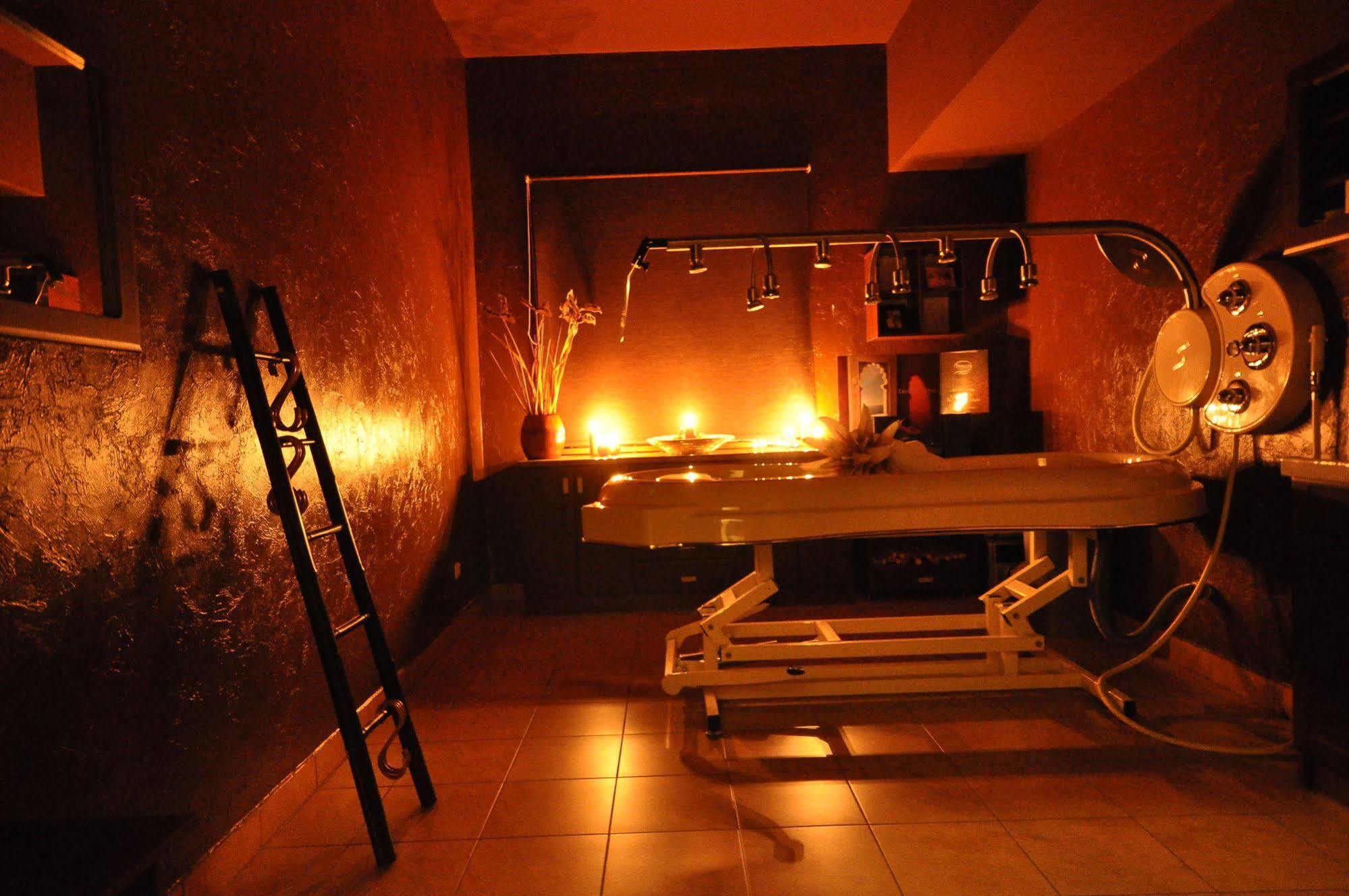 Hotel Karino Spa โปลันชิกค์ ภายนอก รูปภาพ